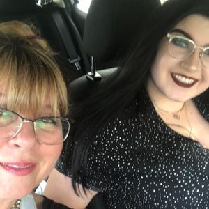 Meet your Posher, Deidra